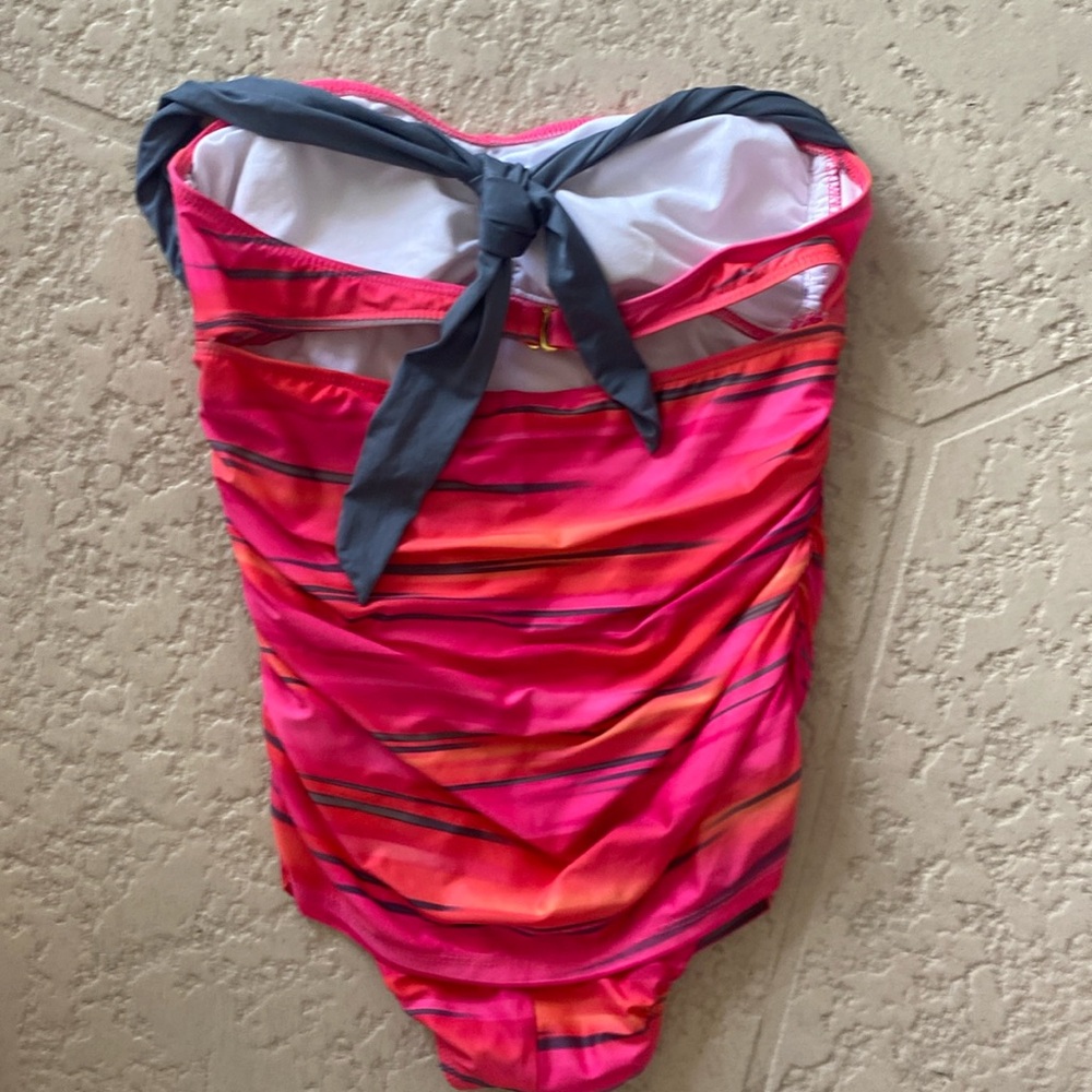 Athena Gorgeous Swim One Piece pink and gray striped size 6 - Picture 3 of 5